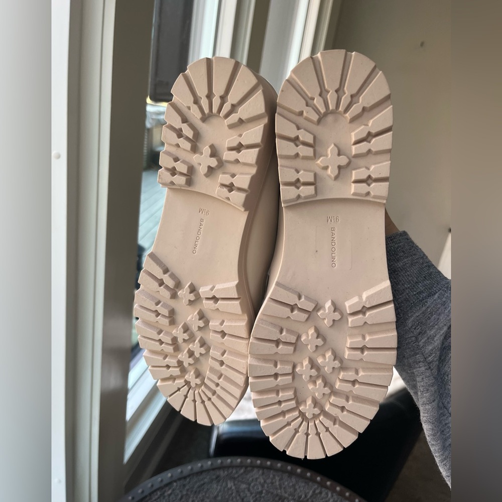 BANDOLINO FRANNY LUG LOAFERS IN IVORY 9.5 - Picture 9 of 9